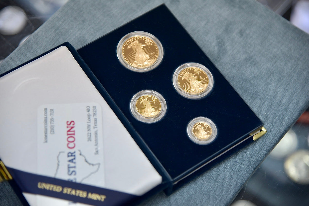 Lone Star Coins showroom 18